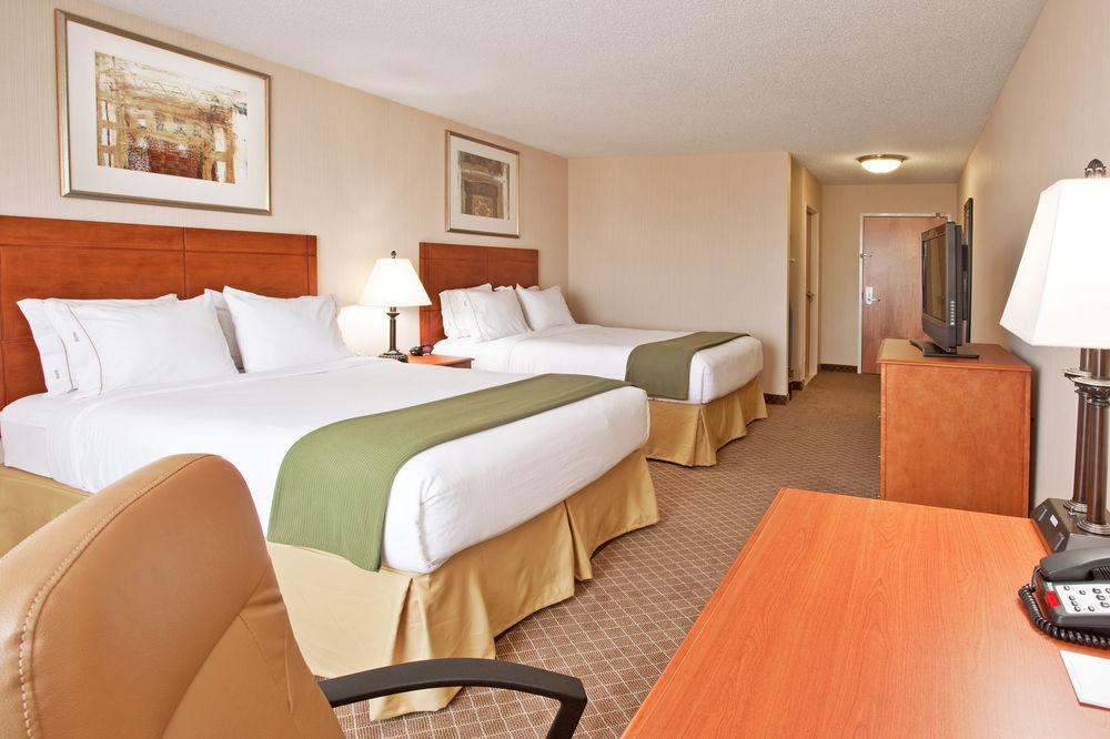 Holiday Inn Express Hotel & Suites Bay City, An Ihg Hotel מראה חיצוני תמונה